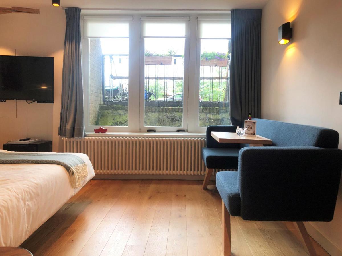 23 Sous Bed & Breakfast Amsterdam Dış mekan fotoğraf